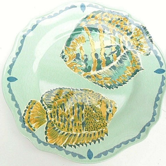 2 Melamine Scalloped Fish Salad Plates EUC - Picture 3 of 6